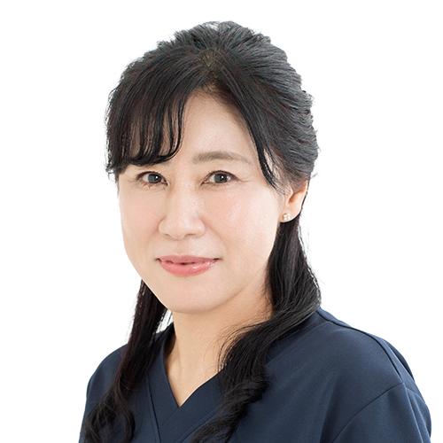 八田 真理子