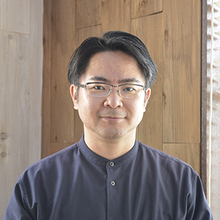 新屋 洋平