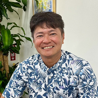 与那覇 涼